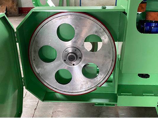 500-3000mm CNC Mesin Pemotong busa Silinder rebounded busa blok Mesin Pemotong