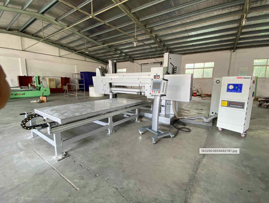 2150mm Mesin Pemotong busa Stabilitas Pemotong busa otomatis